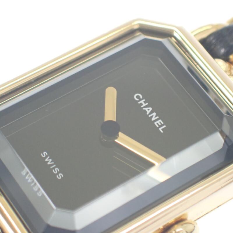 Chanel H0001 S Uhren Vergoldet/Leder Damen schwarzes Zifferblatt