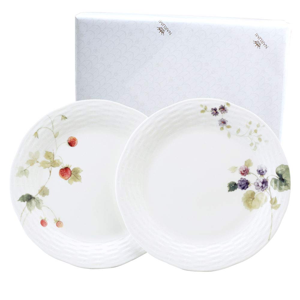 NARUMI Plate Lucy Berry Set of 2 Wedding Day Microwave Dishwasher Gift Set, Garden, 24cm, Pattern, Patterns, Stylish, Cute, Relief, Gift, Mother's