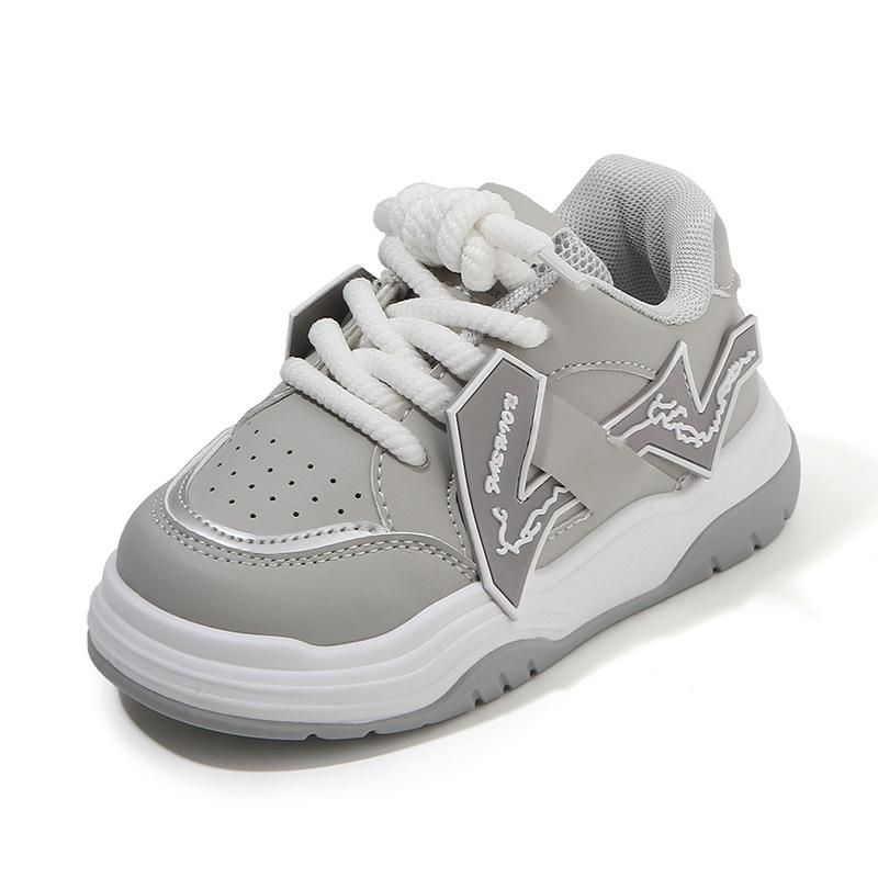 

Children s sports shoes 2025 spring and autumn new boys casual shoes lightweight trend girls board shoes soft sole baby shoes single 21-26 (6 pairs in one hand)