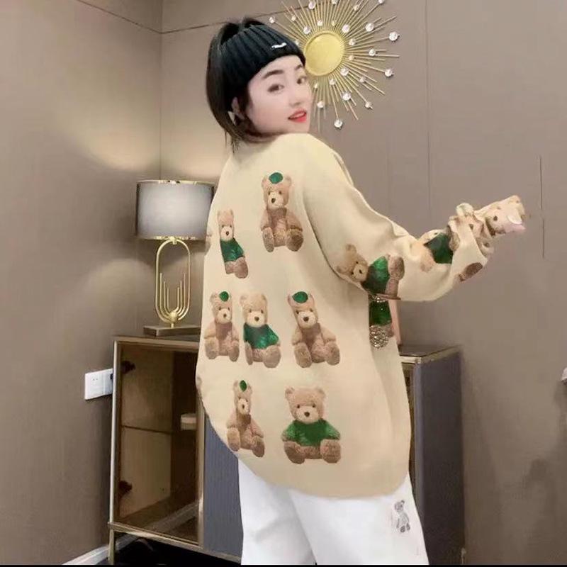 European Chic Autumn Bear Sweatshirt: Plush, Trendy & Versatile Women's Top