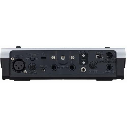 ZOOM V3 Voice Changer Vocal Processor, Voice Effects Pedal, Audio Interface, Formant Shifting for Freely Changing Voice Character (Male/Female, etc.),