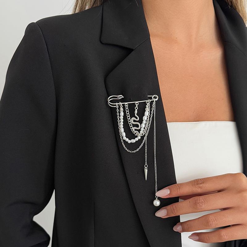 Gold Plated Pearl Chain Lapel Brooch With Dangling Tassel Fish Charm For Blazer Daily Wear Formal Occasions Fashion Jewelry