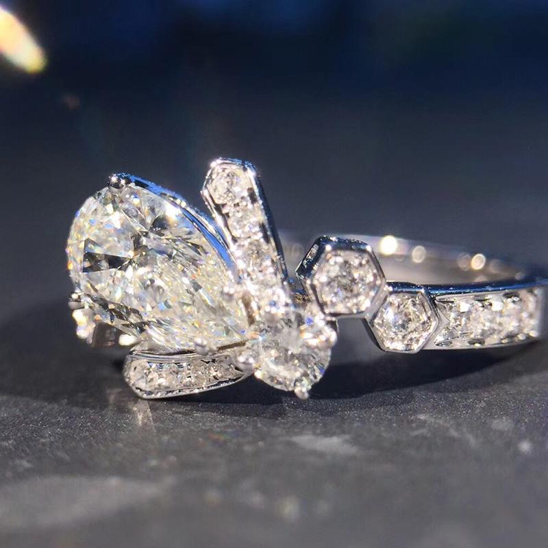 Huitan Creative Wedding Rings for Women Luxury Inlaid Waterdrop Cubic Zirconia Newly Designed Female Accessories Fashion Jewelry