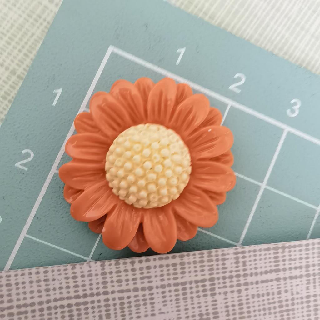 25mm Cute Sunflower Resin Mini Flat Back Scrapbook Kawaii DIY Embellishments Accessories Decor