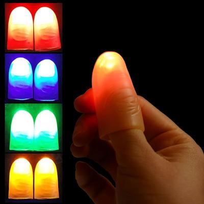 2 ks Magické rozsvěcující prstové LED palcové kouzelnické rekvizity Vánoční Novoroční Večírek Novinka Zábavné Hračky Svítící ve tmě Dárky pro děti