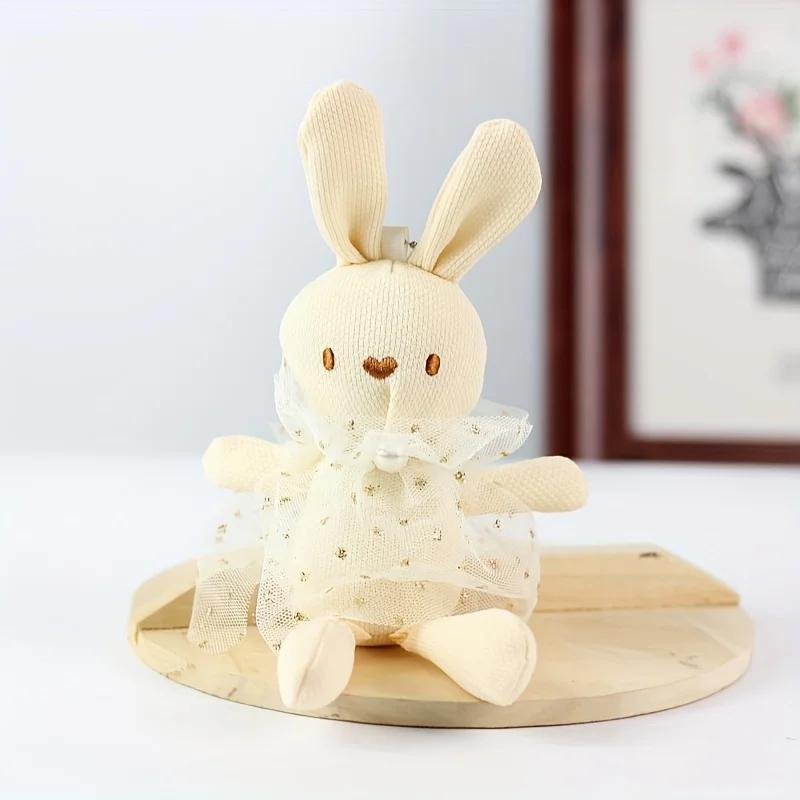 Small Plush Bunny Stuffed Animal Fluffy Rabbit Keychain Pendant for Backpacks Cute Easter Gifts Decor Birthday Po Props