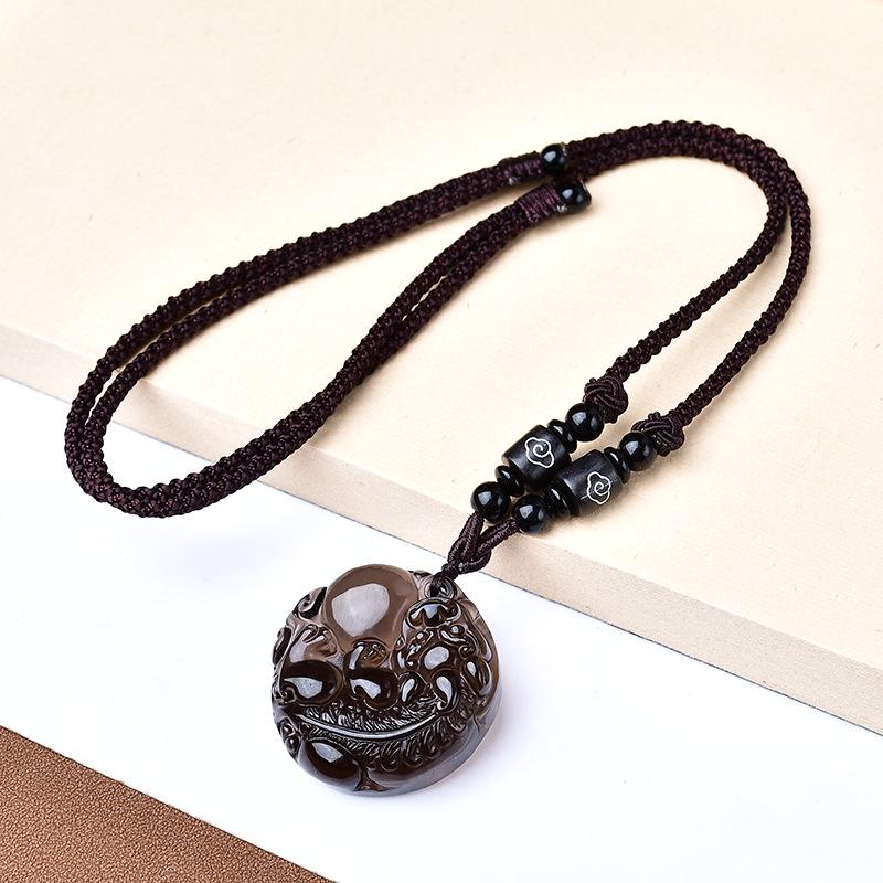 

Подвеска Пи Сю из натурального обсидиана для мужчин и женщин: Амулет на удачу по году рождения, Подарок-аксессуар для пары Size Approx: (36*11.8mm)