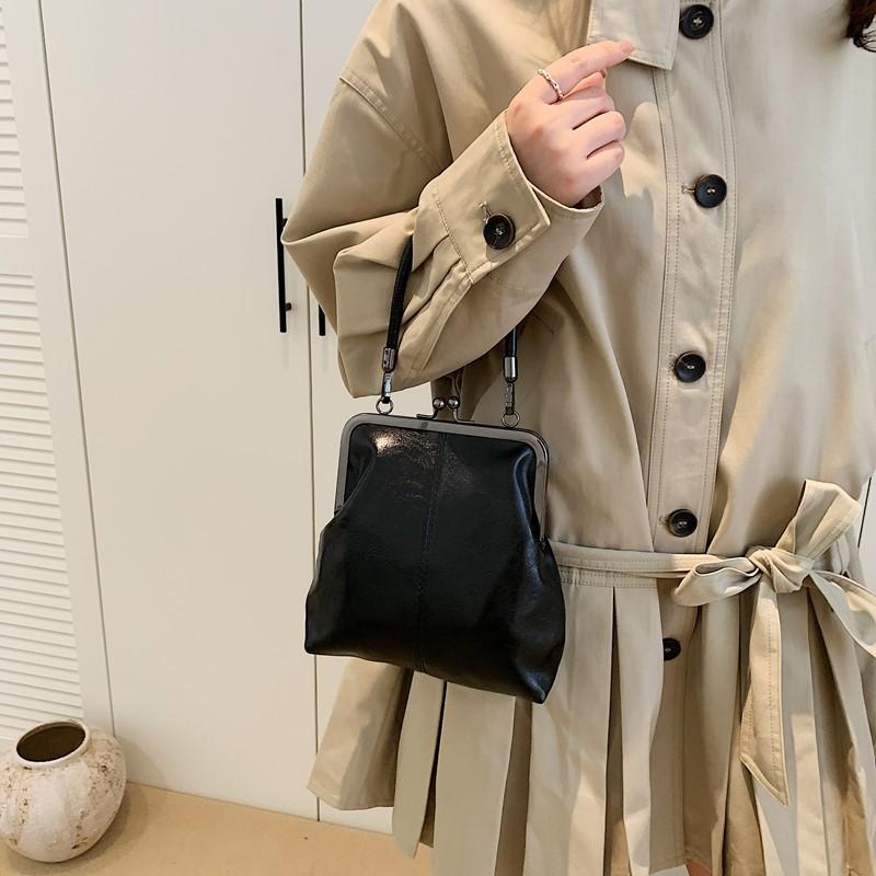 Vintage Solid Color Thread Design Pu Shoulder Bags for Women Versatile Ladies Crossbody Bag Simple Female Clip Handbag Purse