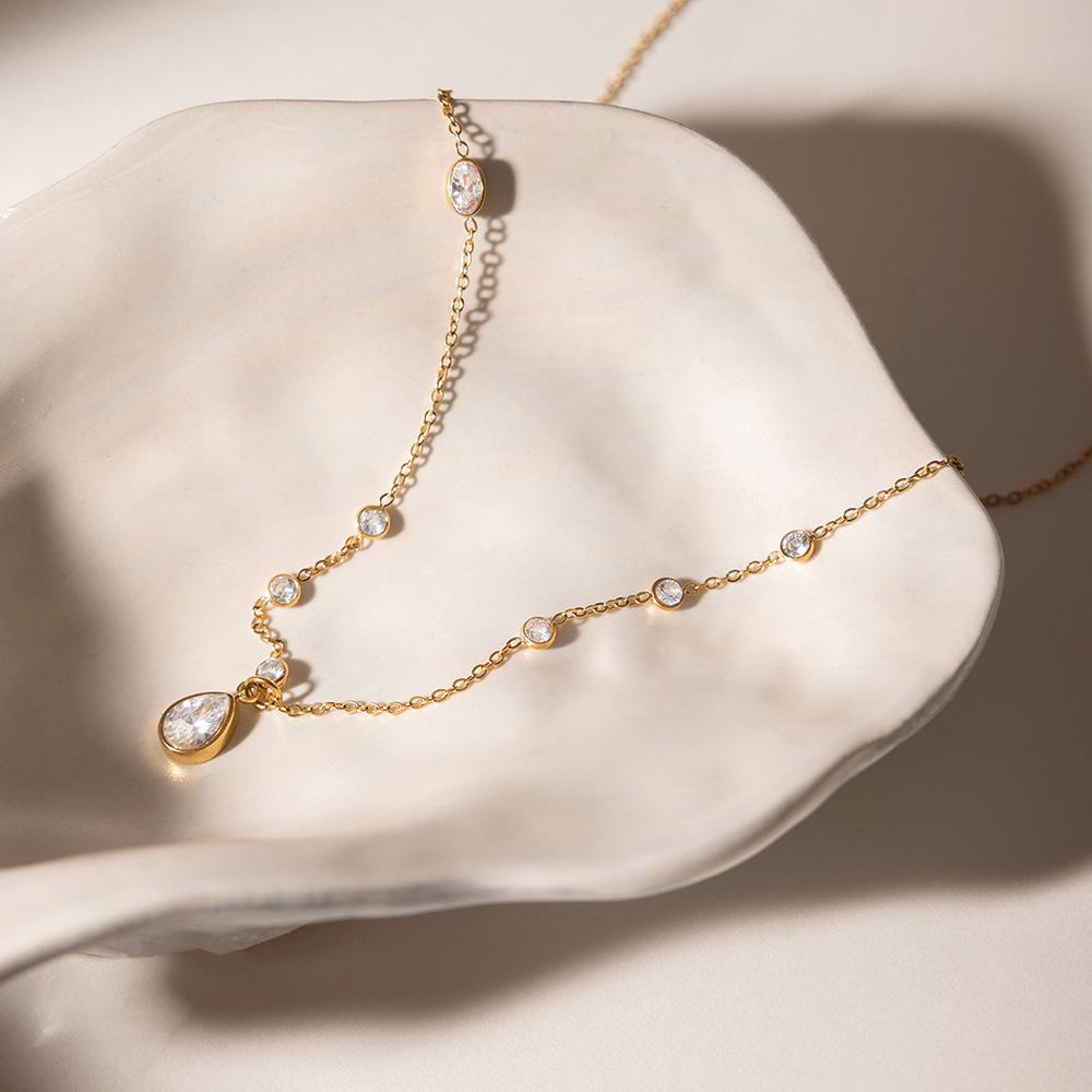 Stainless Steel Water Drop Zircon Necklace Women Classic Minimalist Stylish