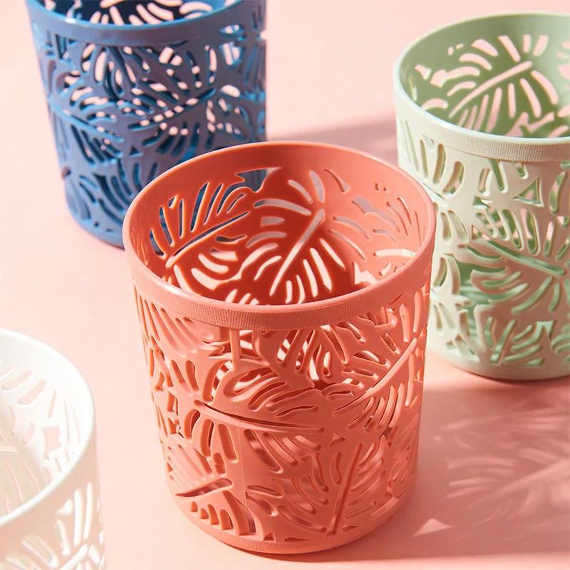 Creative Hollow Leaves Pencil Pot Holder Brush Storage Container Desk Organizer Plastic Stationery Pen Holder Office Supplies