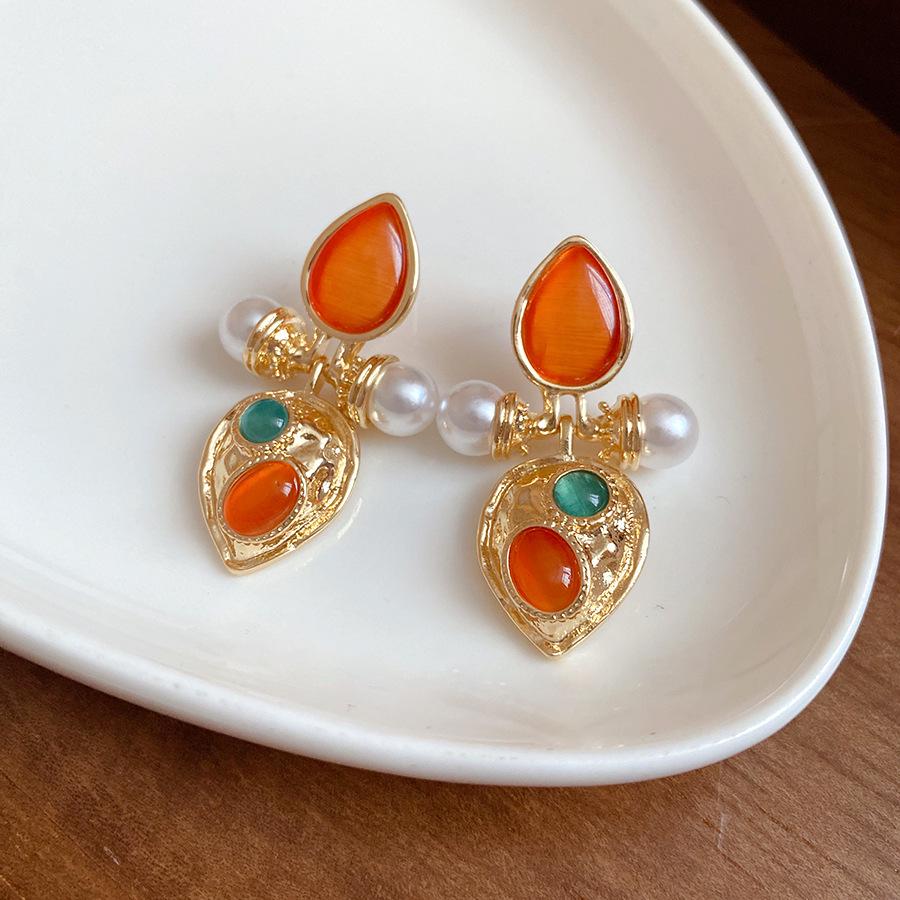 Boucles d'oreilles vintage ovales à effet vieilli en huile goutte à goutte en forme de C pour femmes - Boucles d'oreilles rétro de luxe léger