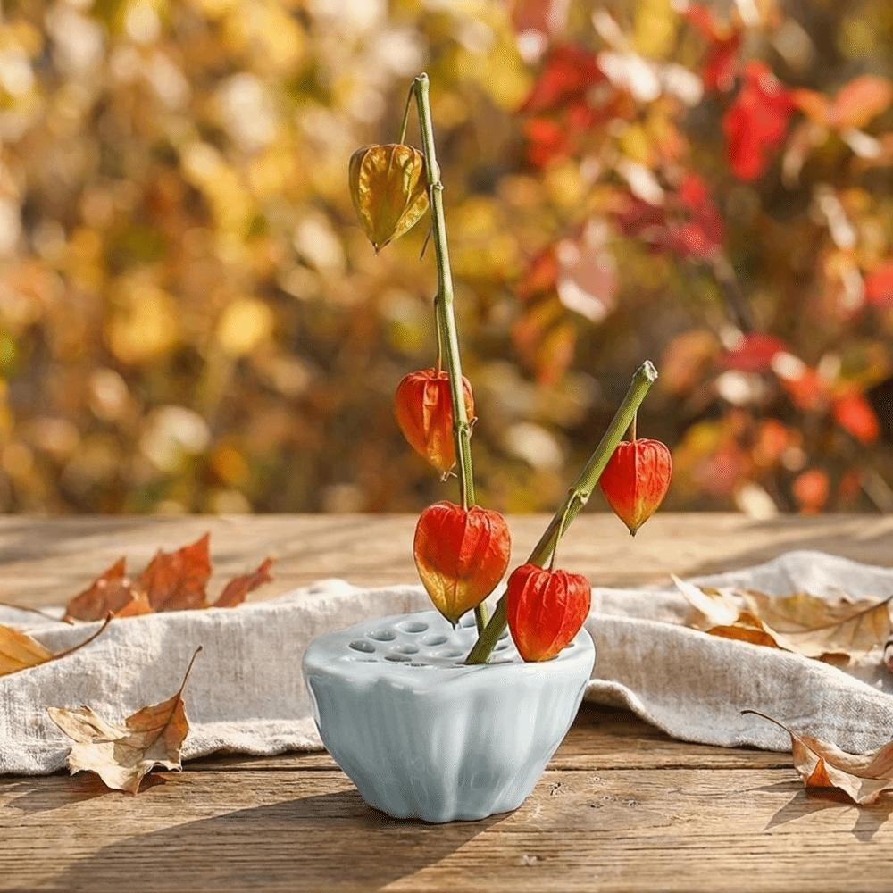 Chinese Style Ceramic Lotus Vase Exquisite Zen Meaning Artificial Flower Arrangement Vessel Natural Lotus Pod Flowerpot