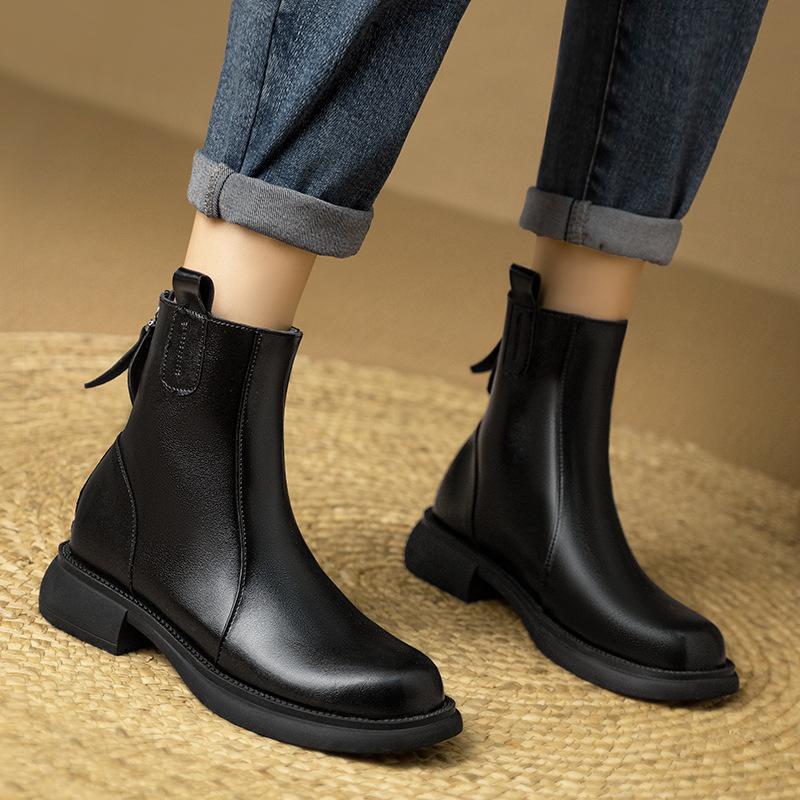 Autumn And Winter New Soft Bottomed Cowhide Women'S Boots With Plush And Thick Genuine Leather Brown Cowhide Short Boots
