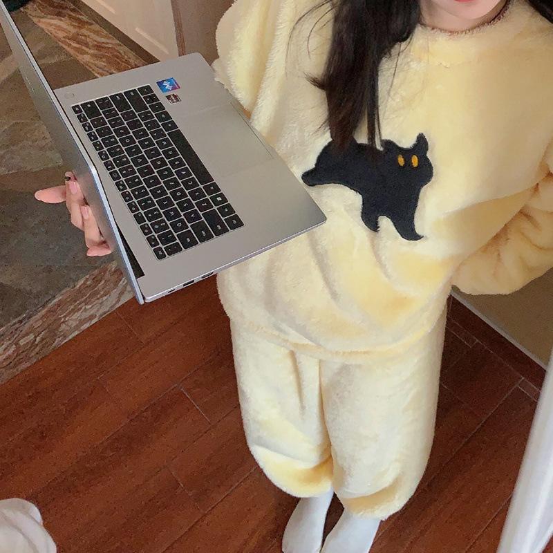 Autumn and Winter New Girls Warm Pajamas Homewear Suit Ladies Students Coral Velvet Pajamas Female Sweet Cute Thickened Homewear