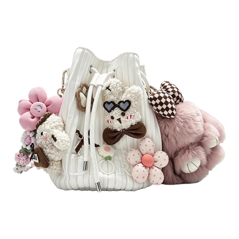 DIOR DIY Style Cosmetic Bag Nanny Bunny Rabbit Doll Flower Elegant Gentle Cute Daily Versatility Crossbody Haute Couture Bucket Polyester Fiber белый