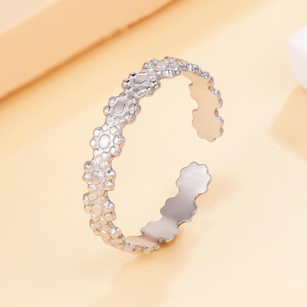 Adjustable Fresh Forest Daisy Stainless Steel Ring, Vacuum Plated in 18K Gold