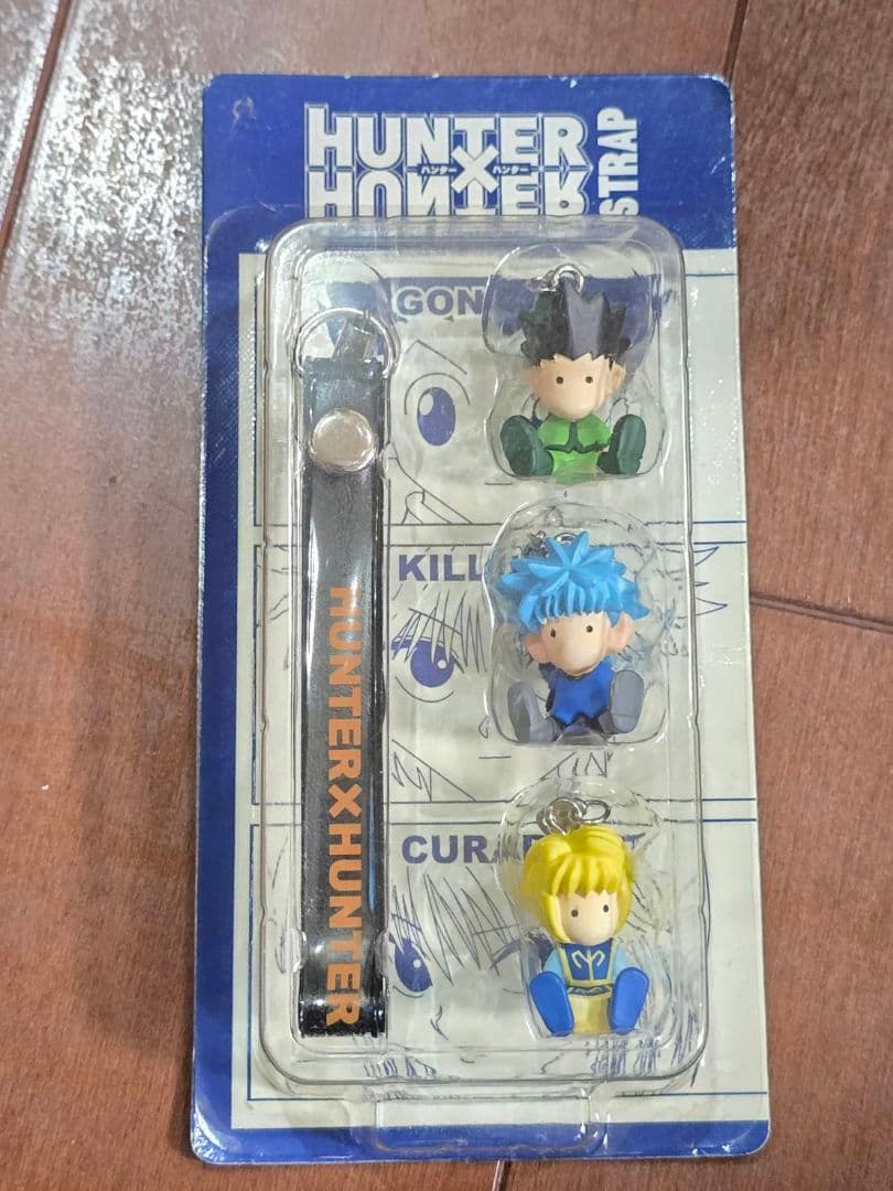 HUNTERHUNTER strap figure included.