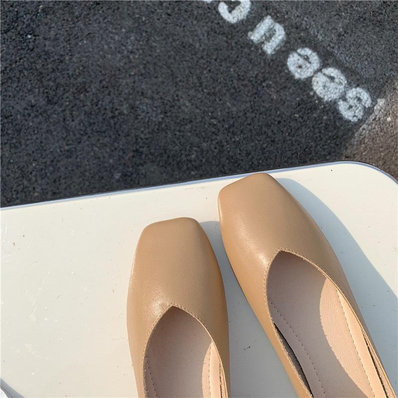 Soft sole soft surface soft leather grandma shoes women's thick heel spring and autumn casual single shoes flat heel shallow mouth Doudou shoes women