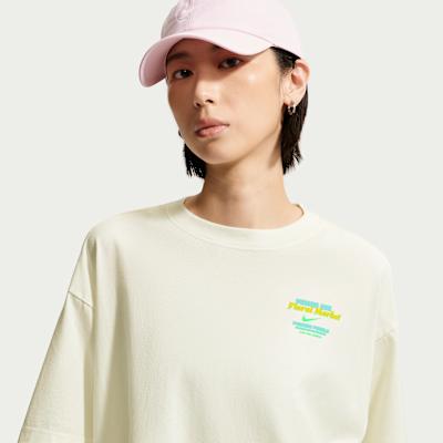 Nike Sportswear Classics T Shirts Women s Sail White Crew Neck XS