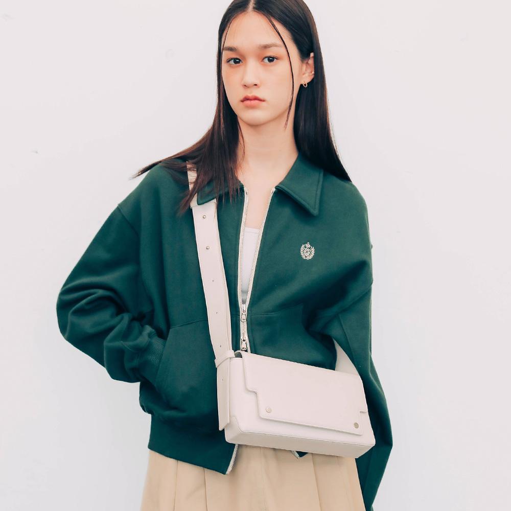 

FIND KAPOOR Mark Bag 26 мятая слоновая кость