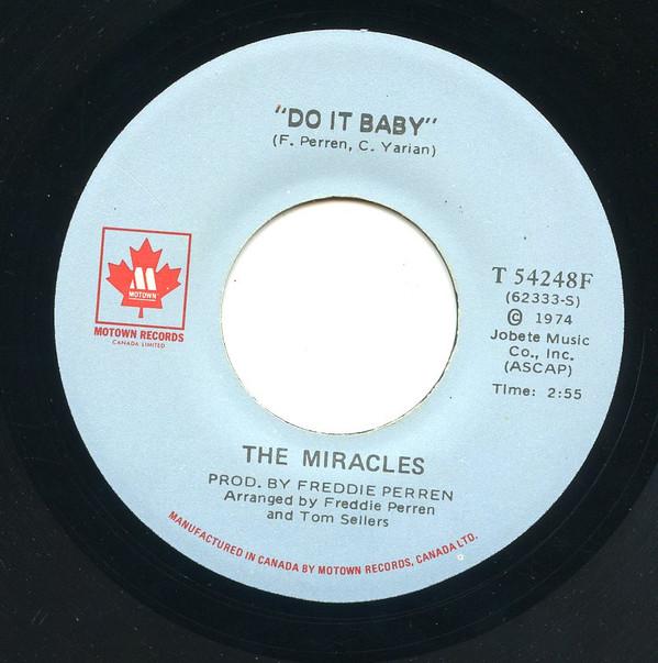 

7inch Record MIRACLES - Do It Baby T54248F Motown 1974 Canada Soul/Funk Used