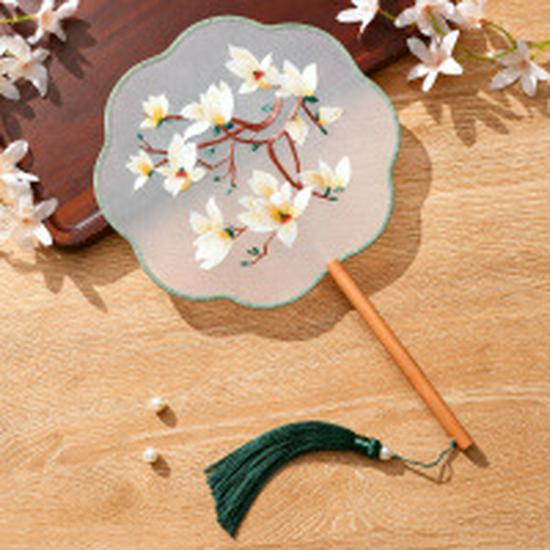 Double-Sided Suzhou Embroidery Round Fan: Ancient Chinese Style for Hanfu and Cheongsam, Perfect for Children's Dance.