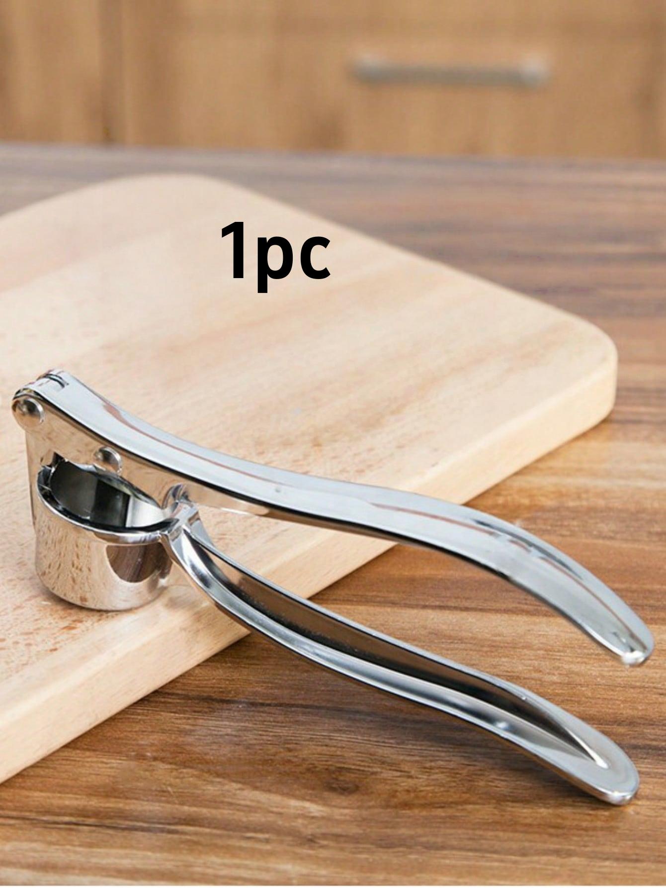 Stainless steel manual garlic press Oneclick for garlic paste and ginger paste Easy to clean with no residue Household and comme серебряный