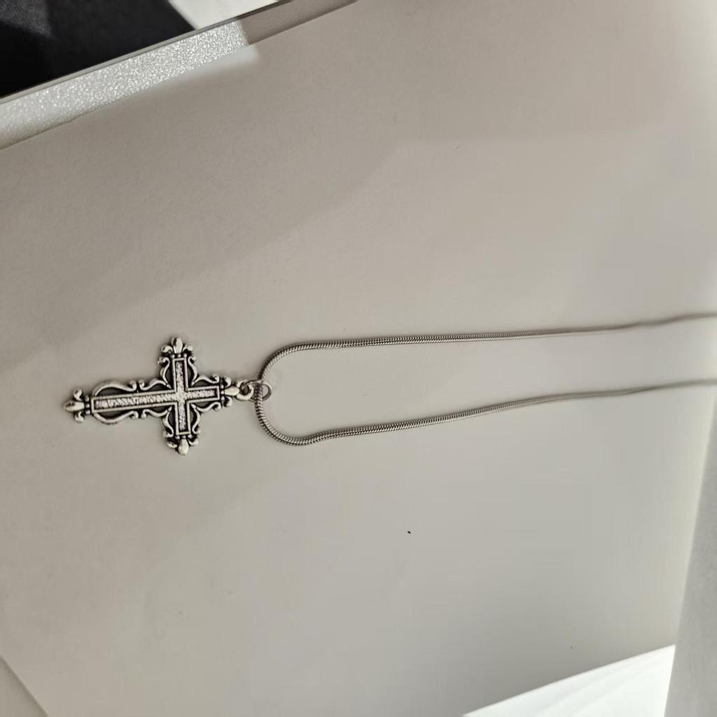 Gotische Y2K Hart & Vleermuis Kruis Hanger Ketting met Zwarte Kralen