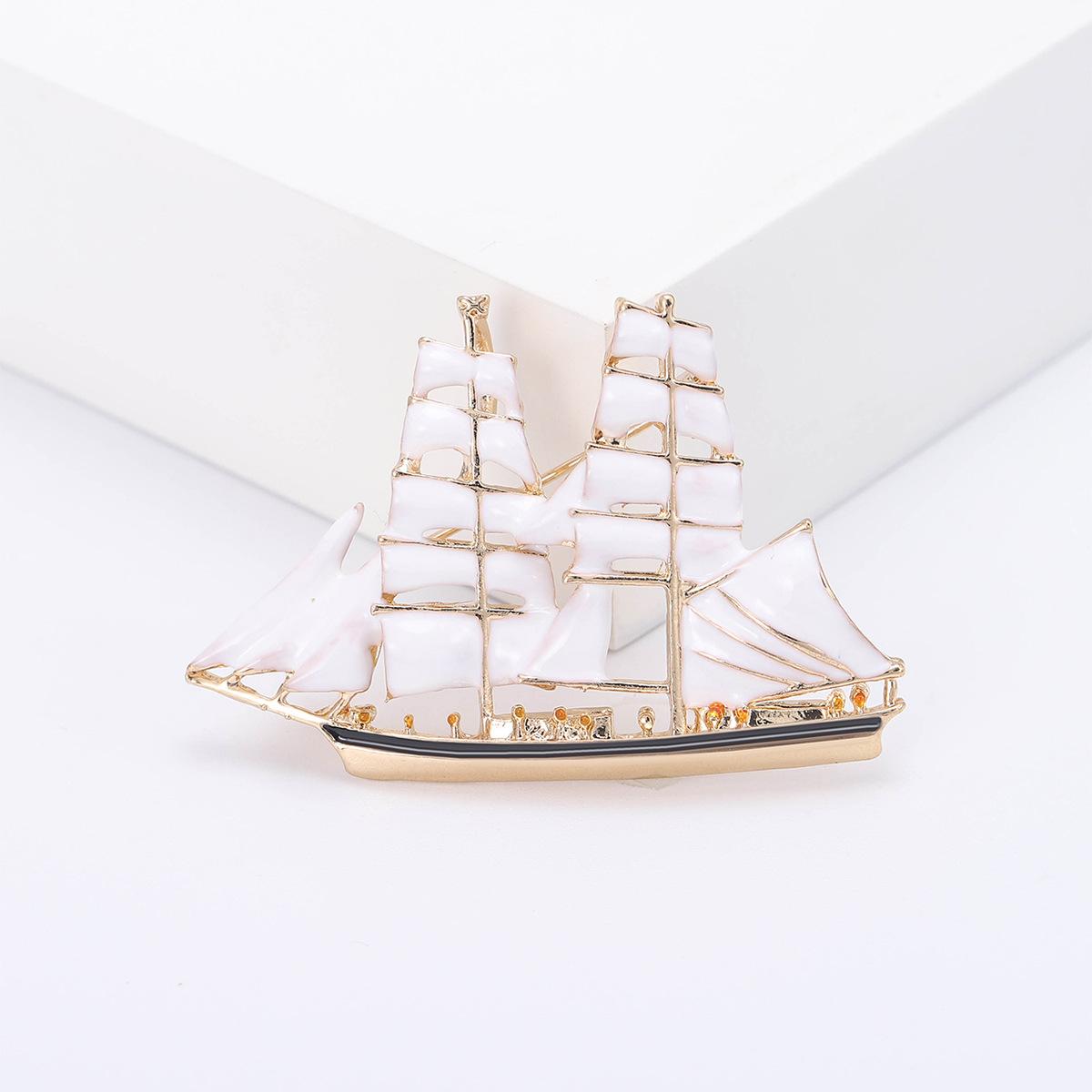 

Брошь «Парусник», простые и атмосферные модные аксессуары