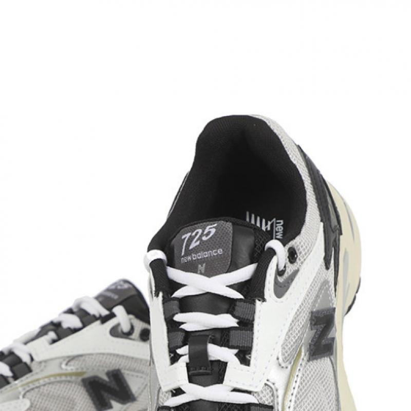 New Balance 725 Sneakers Grey Black