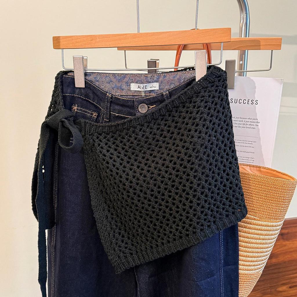 Korean Style Red Knit Hollow Skirt with Decorative Straps - Women's Spring/Summer Layered Outerwear