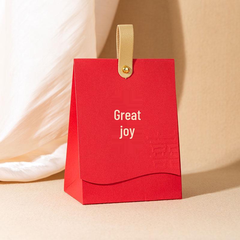Creative Wedding Favor Candy Gift Boxes and Bags