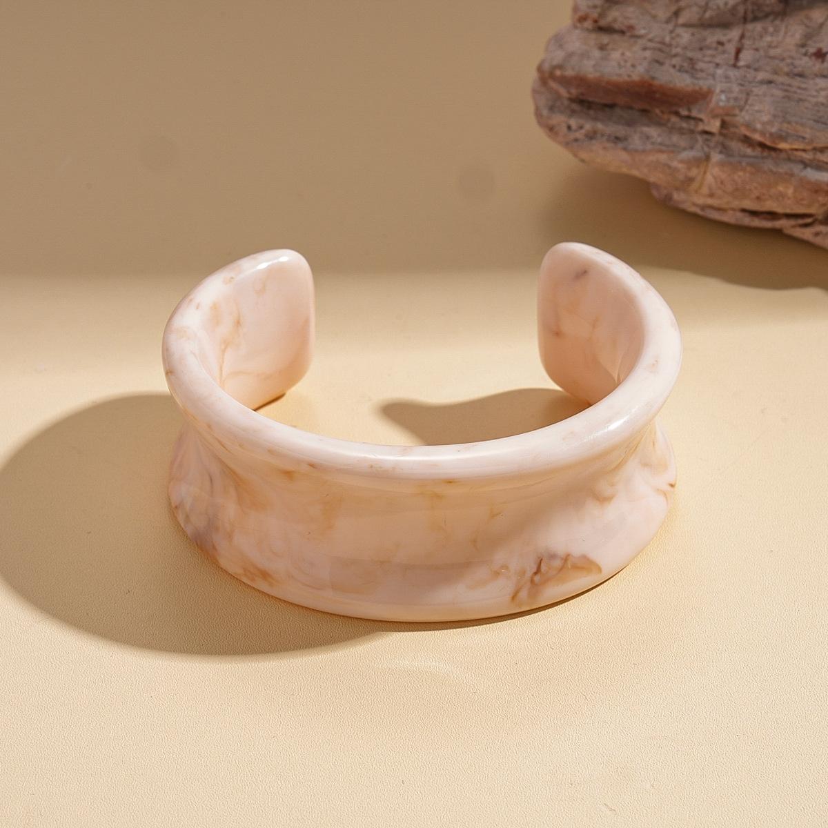 

Resin smudge geometric round open bracelet personalized fashion bracelet jewelry