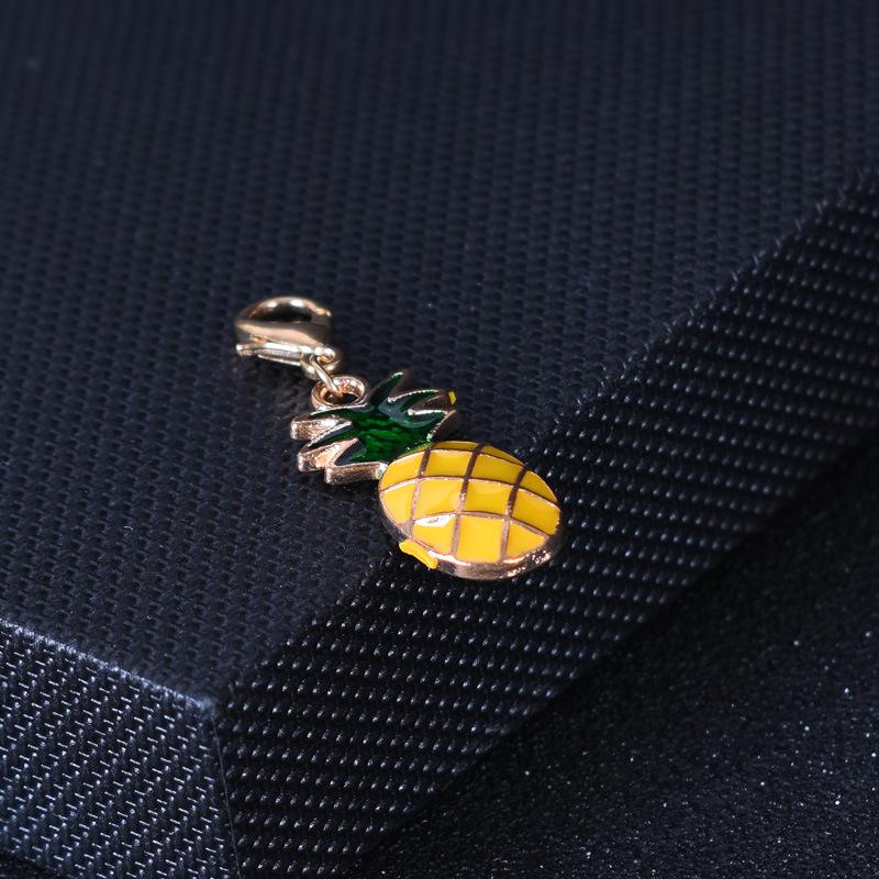 Suibian 2021 Pineapple Drip Oil Floating Locket Keychain Pendant