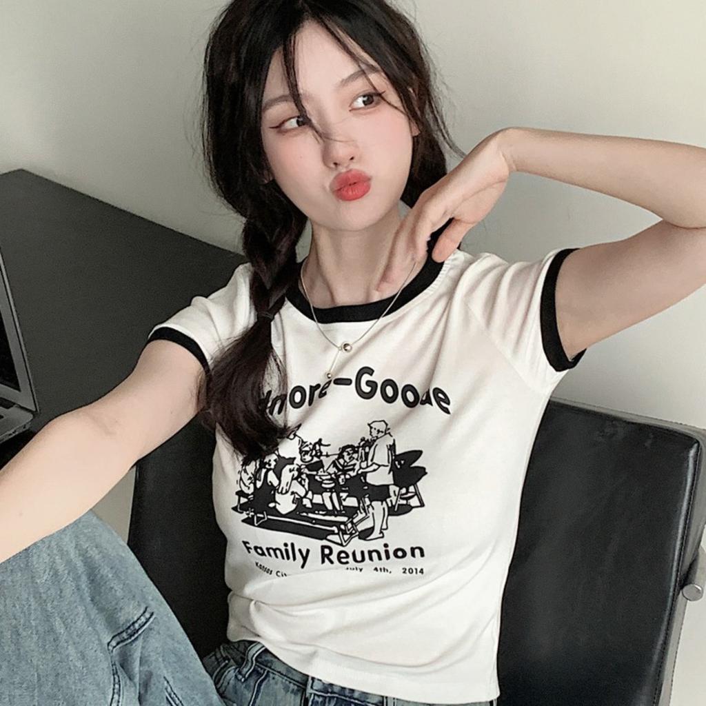 Women's Crew Neck Short Sleeve Slim Fit Letter Print Cropped Tee Casual Top