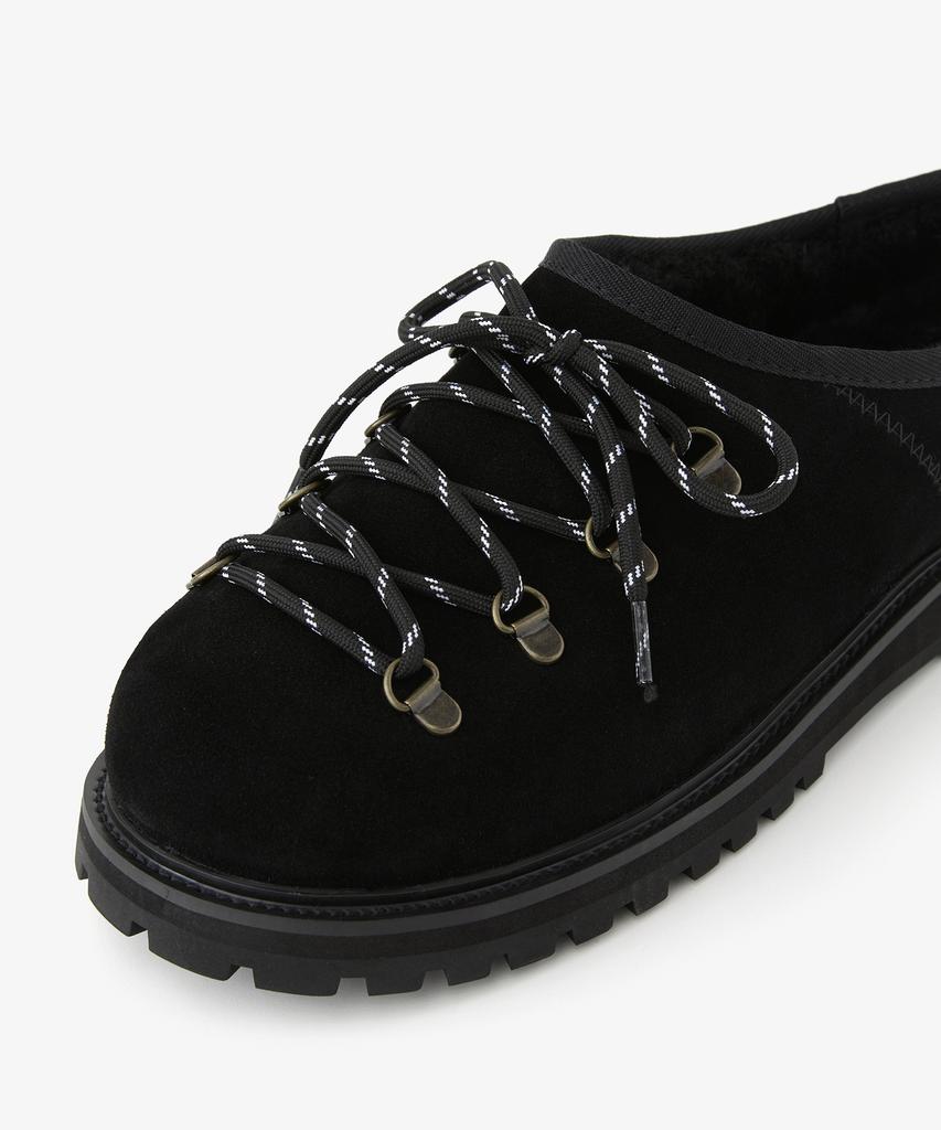 Romantic Move Mountain Winter Clogs R25U100 (Black Suede)