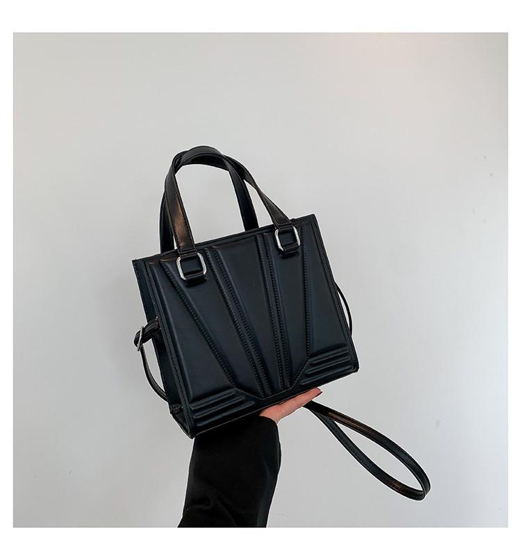 Fashionable 2023 Retro Urban Minimalist Small Shoulder Bag Pu Material For Women чёрный