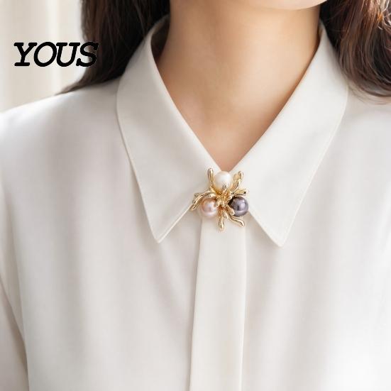 Long-lasting Brooch Women Brooch, Snowflakes LOVE Bouquets Compact Versatile Pin, Lapel Faux Pearl Collar Badge with Imitation Cubic Zirconia