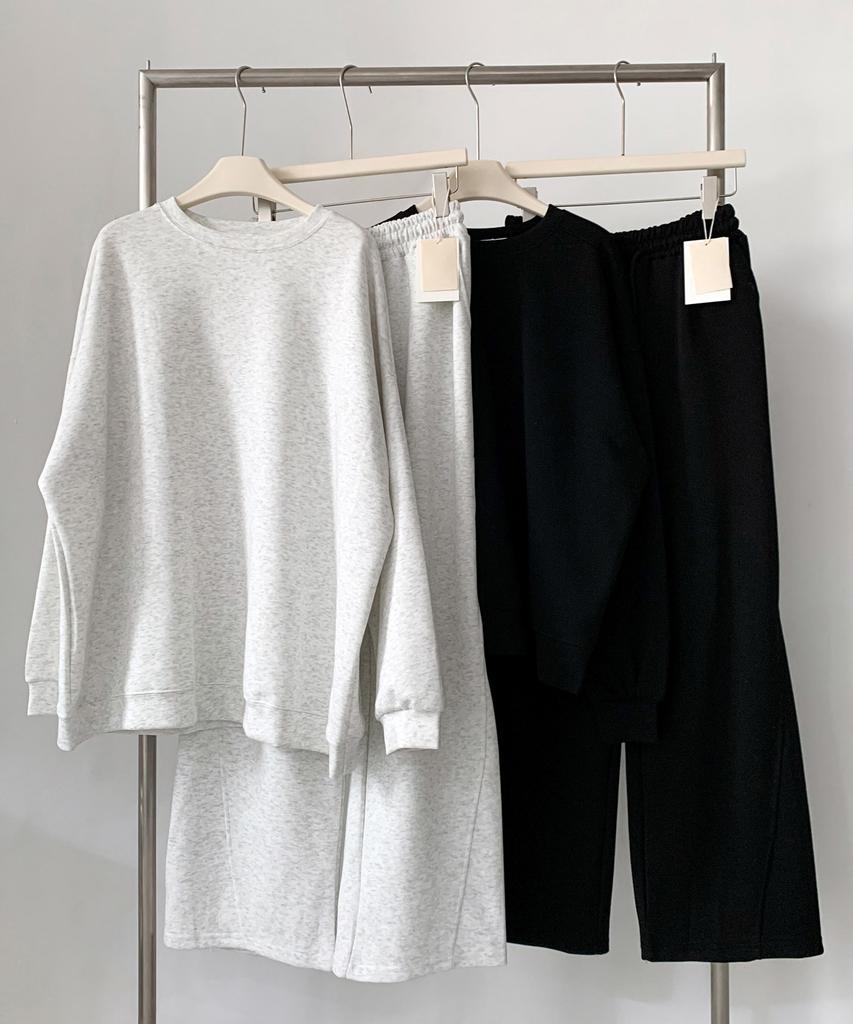 Baseukala [Set] Basic Round T-Shirt + Wide Banding Pants Set-Up (2Colors)