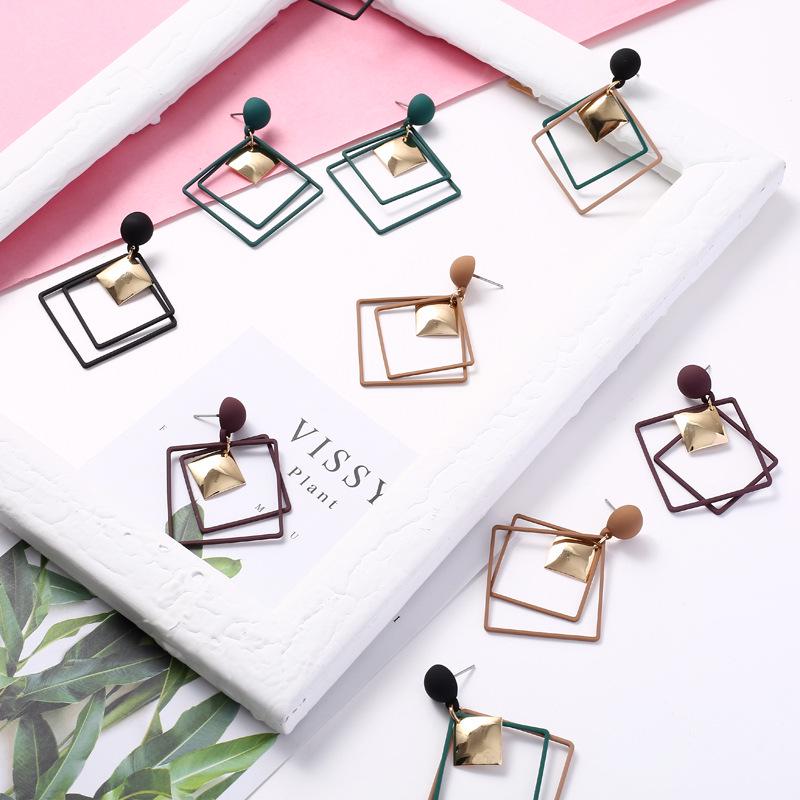 Korean Style Geometric Rhombus Metal Stud Earrings - Fashionable and Versatile