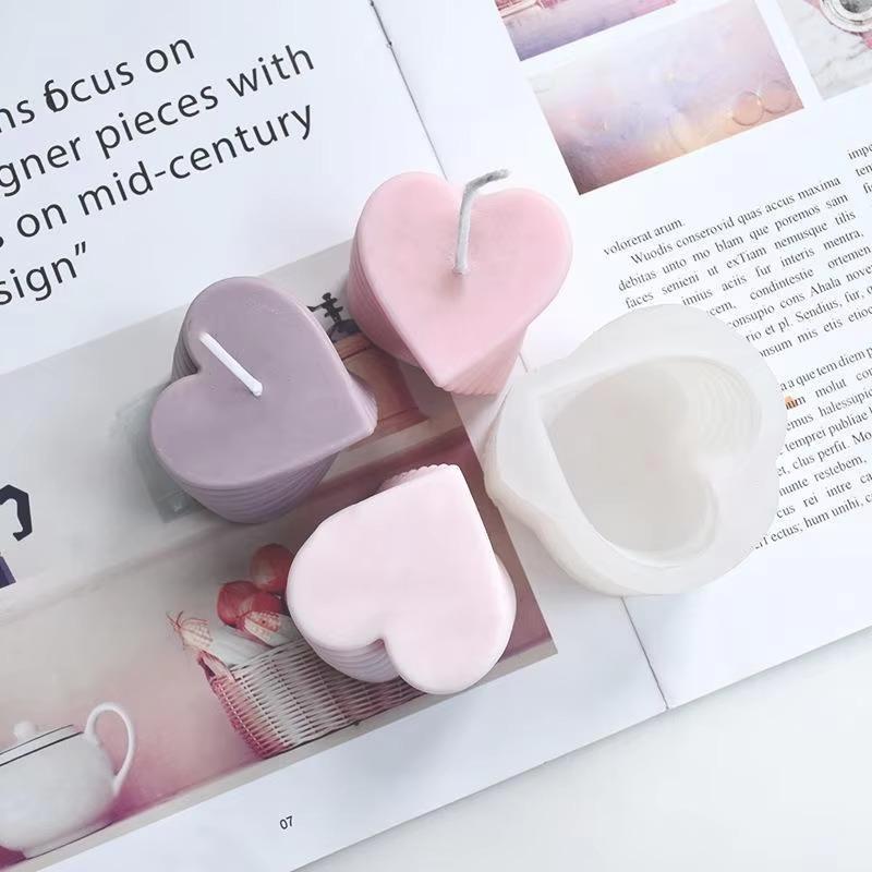 Rotating Stacking Love Silicone Mold Handmade Wax Candle Gypsum Decoration Mold Soap Molds Kitchen Baking Cake Chocolate Mould