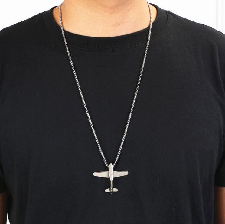 Trendy Unisex Airplane Pendant Necklace - Hip-Hop European & American Style, Versatile Sweater Chain for Kids and Adults.