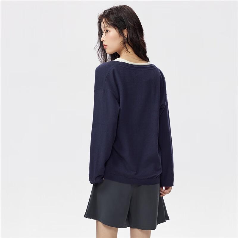 Giordano Women's Colorblock U-Neck Knit Vest & Loose Sweater Two-Piece Set