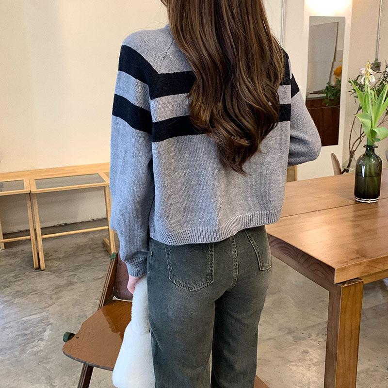 Autumn and Winter Women's Sweater Short Striped V-Neck Sweater Design Chic Long Sleeve Knitted Cardigan