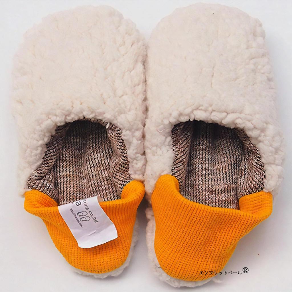 Indoor slippers that combine the best of both slippers and Fluffy slub tweed and sheepskin Size L A new type of room and Easy to wash when merippa