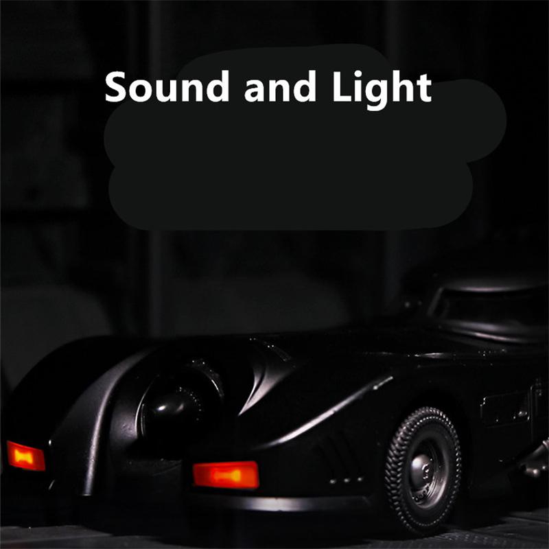 1/18 Classic Movie Car Batmobile Bat Alloy Concept Sports Car Model Diecast Metal Toy Racing Car Model Sound And Light Kids Gift