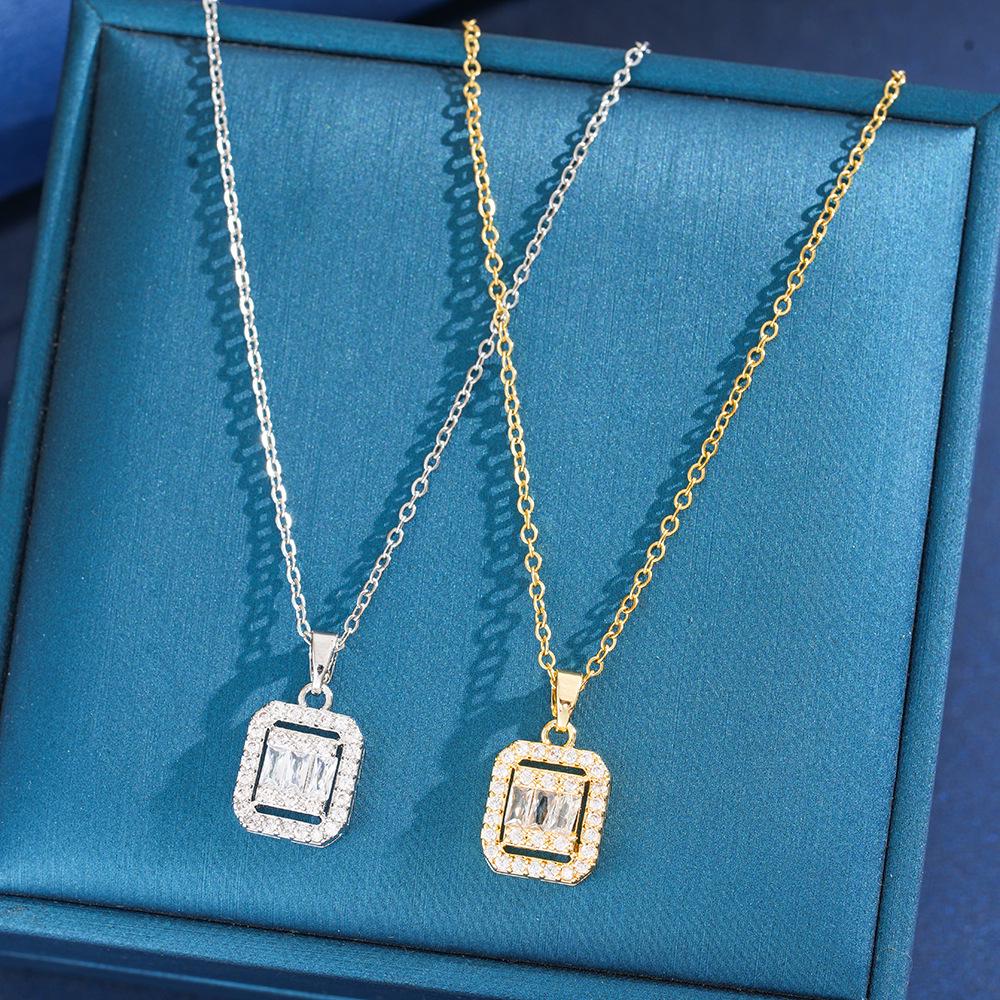 Elegant European-American Rectangular Diamond Clavicle Necklace - Light Luxury Fashion for Women