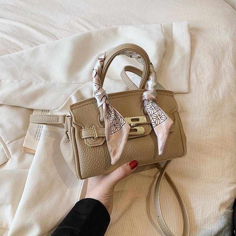 

Texture fashionable commuter handbag women s new platinum Kelly bag 2025 new versatile niche handbag 23*11*17