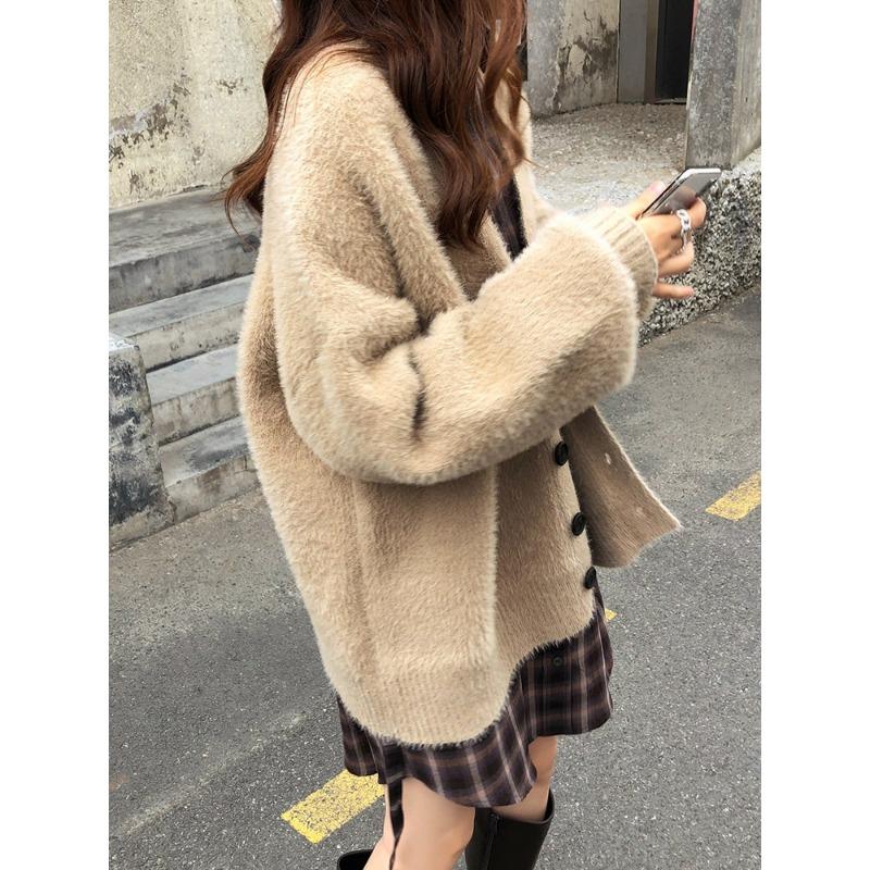 Imitation mink cardigan jacket women's autumn and winter loose new models with thin V-neck knitted sweater seahorse hair