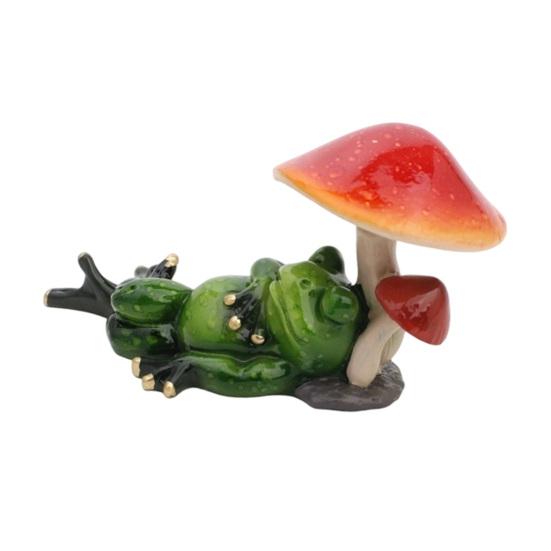 Imaginative Resin Crafts Drunk Frog on The Toilet Decor, Funny Sculpture Tabletop Unique Home Decorations Cute Desktop Ornament for Office Desk